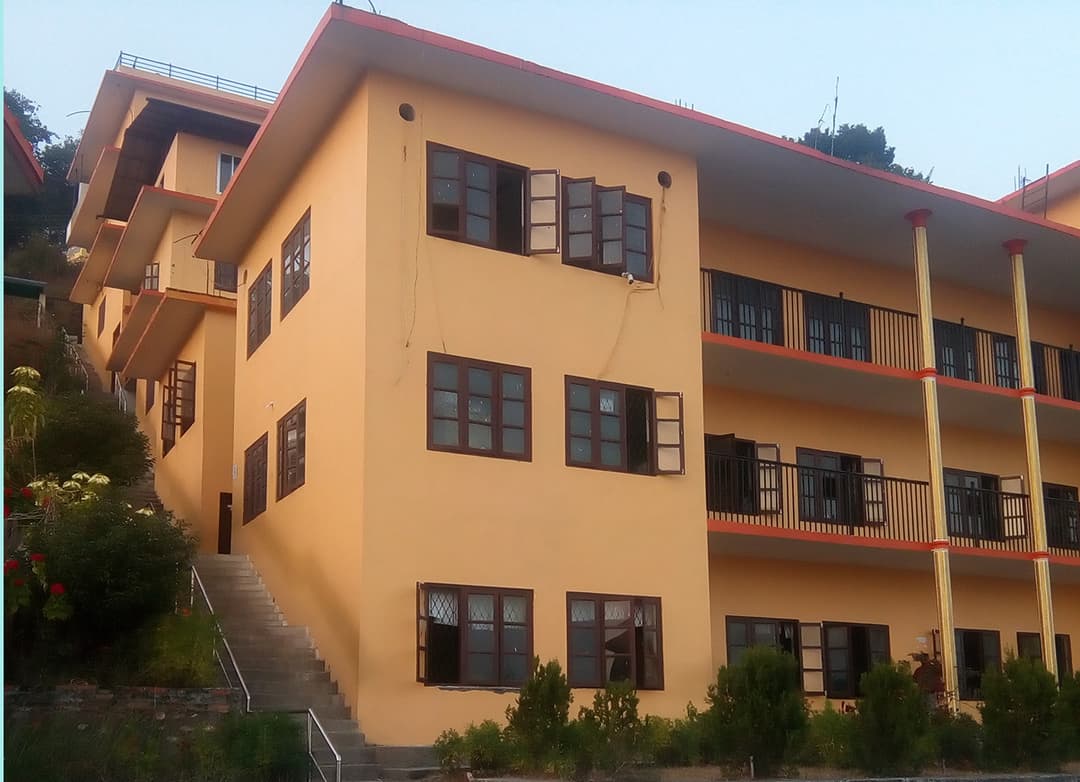 Front view of the New Horizon campus